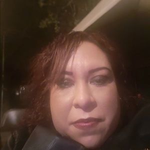 Meet your Posher, Ellen